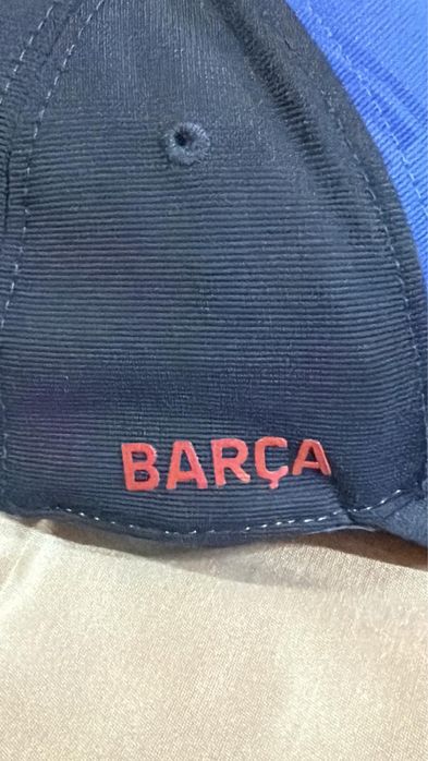 Sapca cu barcelona