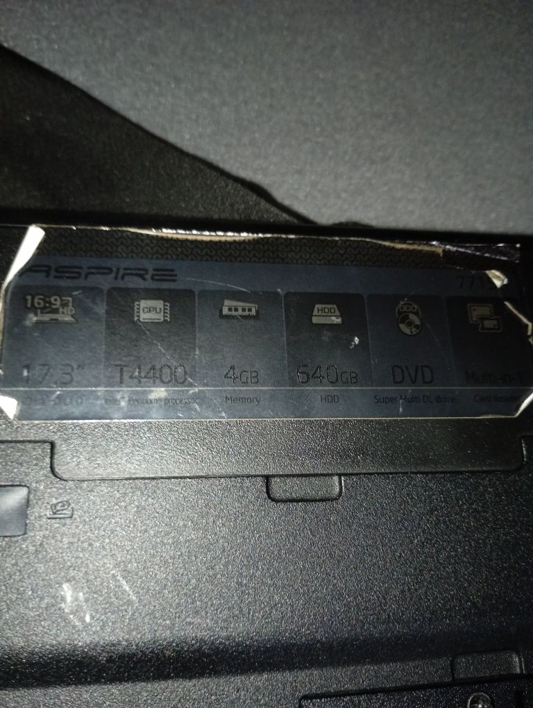 acer,aaaasssseeeerrr