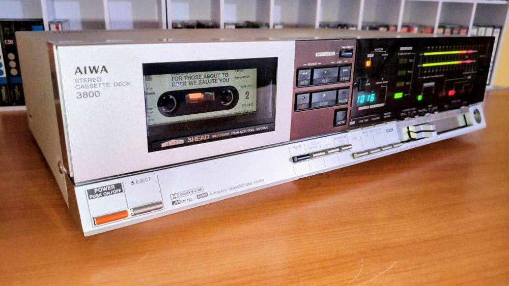 Кассетная дека Aiwa AD-3800