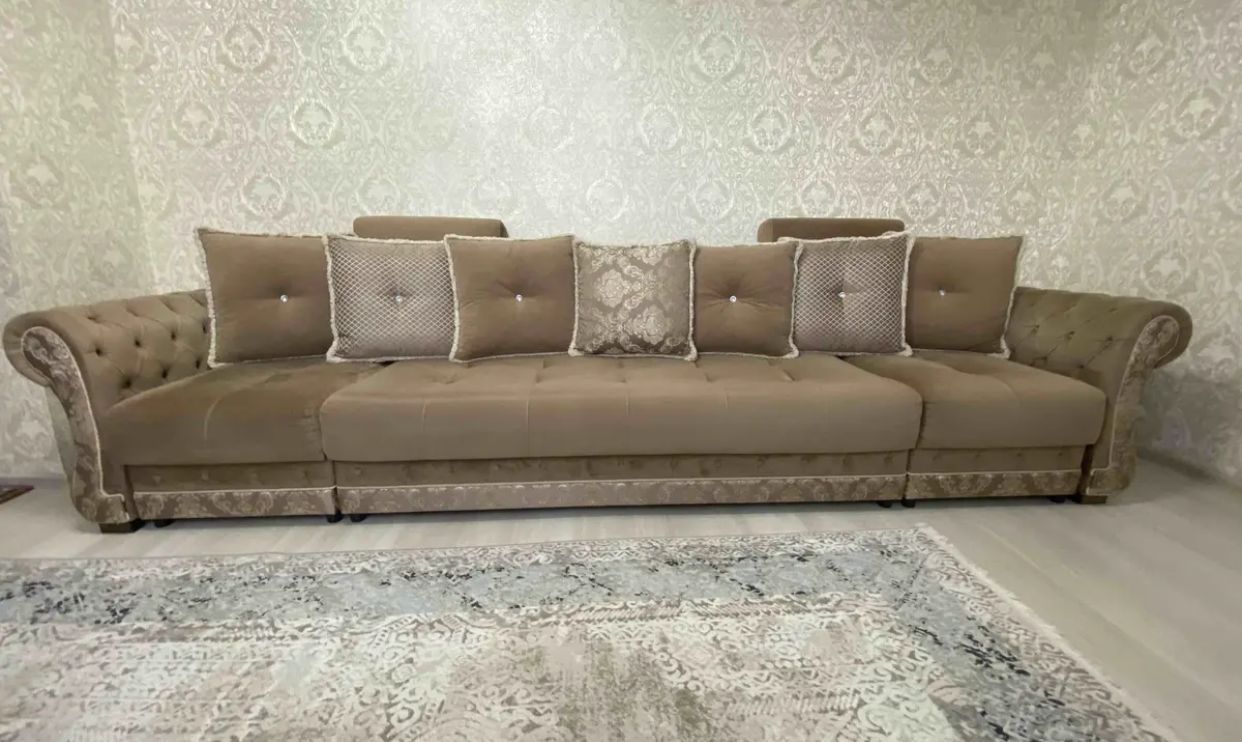 Продается большой диван пр-во России