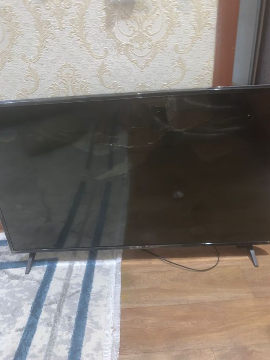 Продам телевизор LG