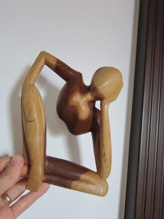 Gânditorul -sculptura abstracta ,vintage -lemn Suar- un cadou deosebit