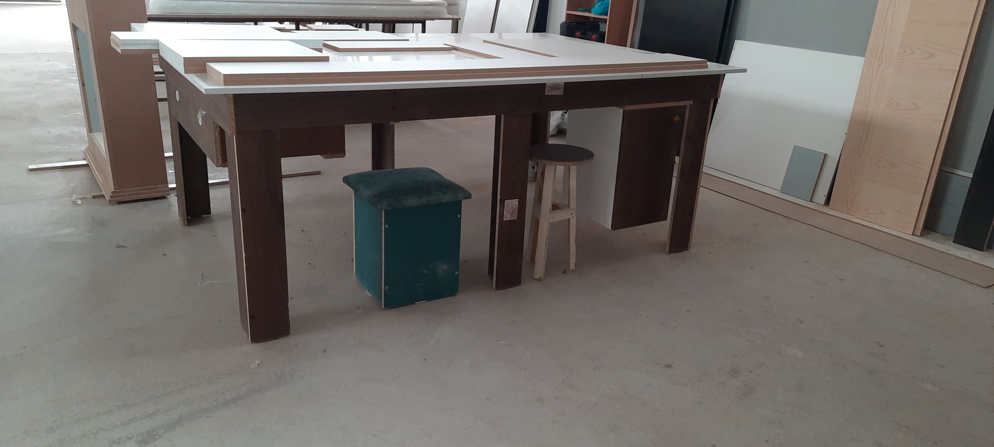 Bichuv stol zakazga