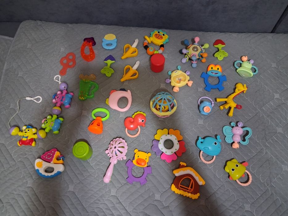 Отдам игрушки погремушки