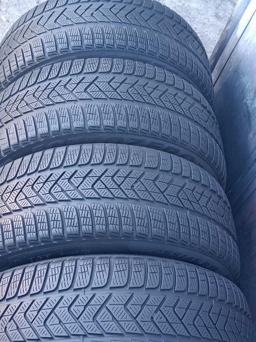 255/45/19 Pirelli Дот 3822