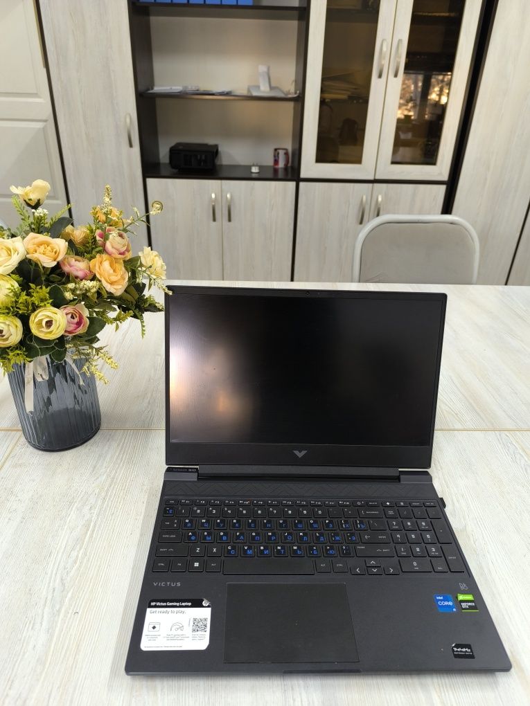 Ноутбук HP VICTUS 8/512/i5 12 gen