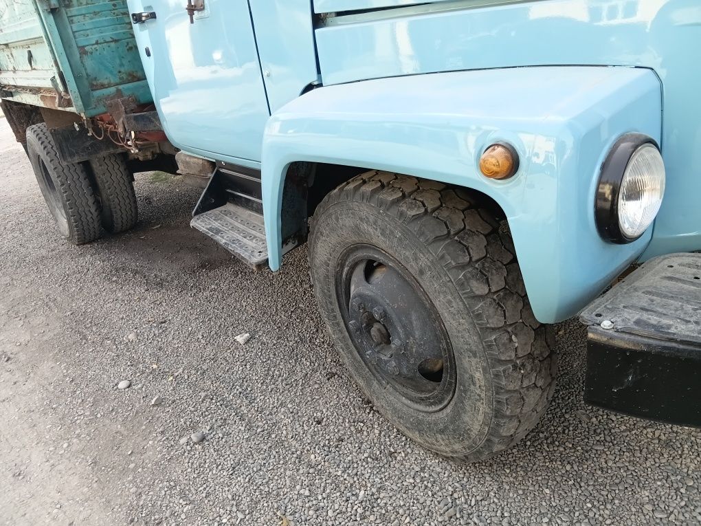 Саэ 3307 yangiday deyarli toza moshina