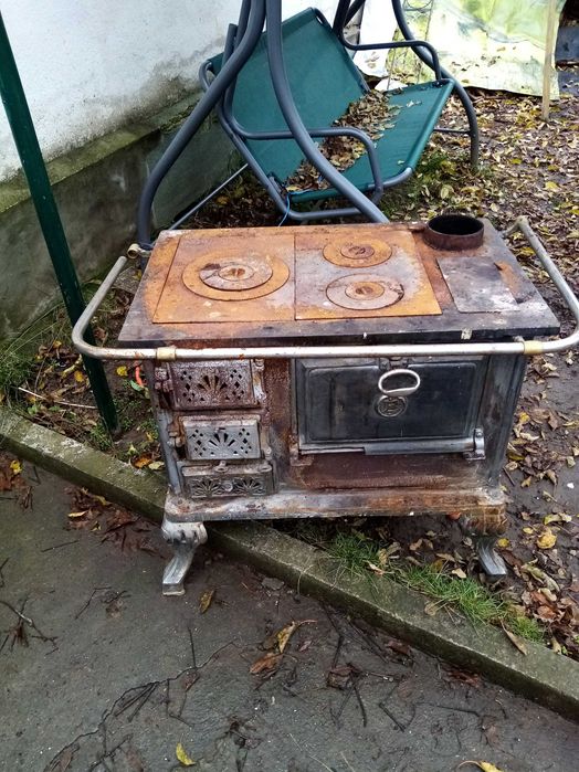 Печка на дърва за ремонт