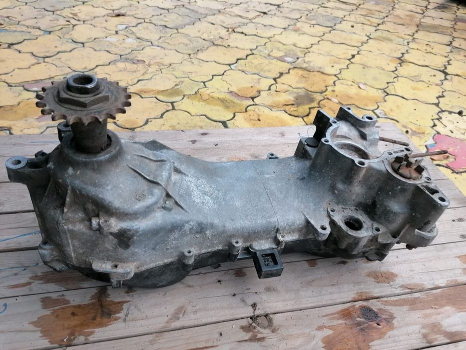 Carter motor transmisie Derbi GP1