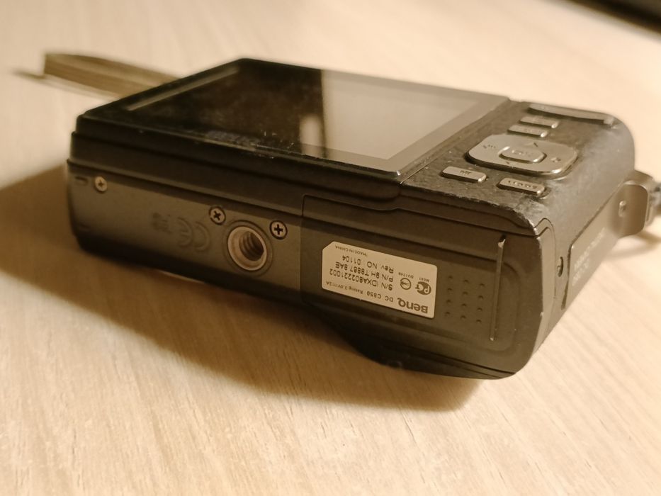 Camere Nikon L22 (mic defect) + Benq C850