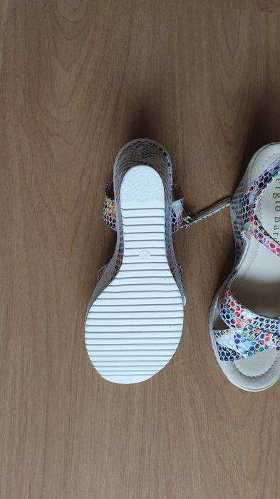 Lot incaltari piele 37, noi sau in stare f buna