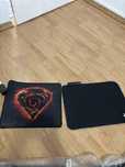 50 lei 2 mousepad-uri