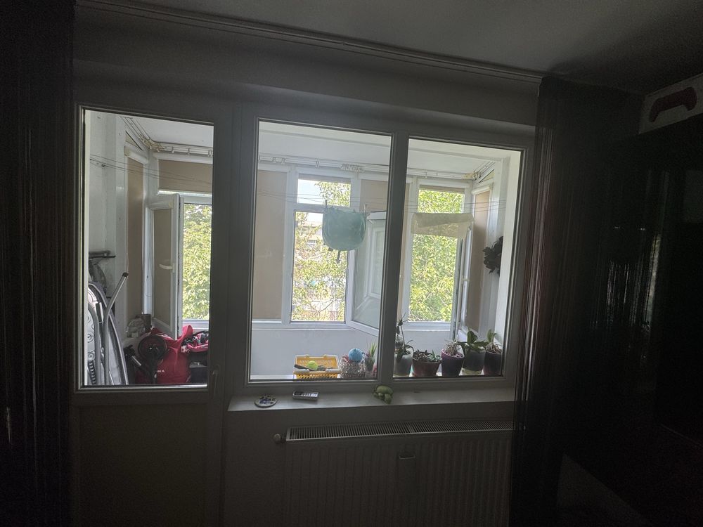 Vand Apartament 2 camere