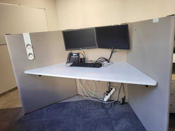 Workstation 8-10 persoane/ Mobilier Call-Center ACTIU LINK tip Fagure