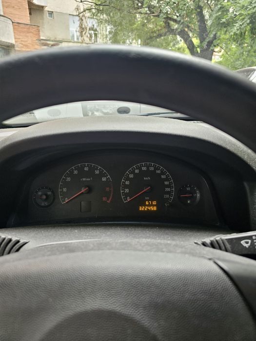 Opel vectra c 2002