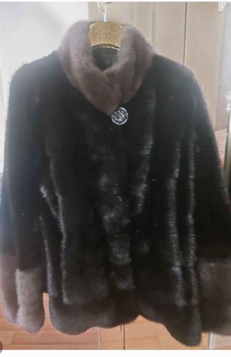 Комбинированный норкавая шуба на продажу