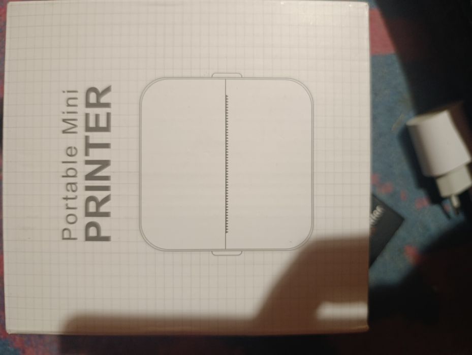 Se vine 7 bucăți portabile mini prinder de poze sunt sigilate