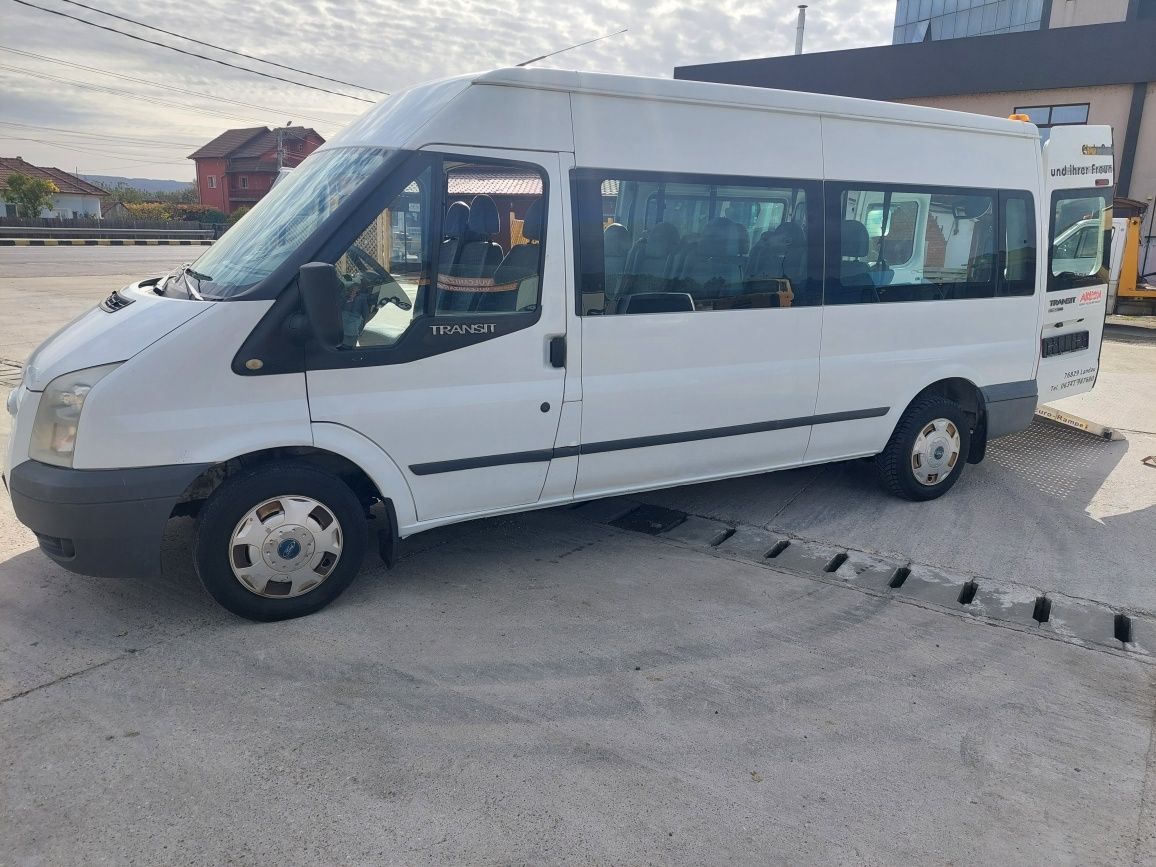 Ford tranzit 2009 inalt si lung 2,2Tdi