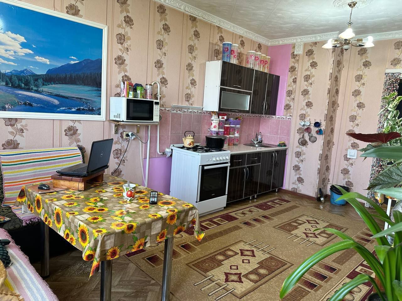 СРОЧНО Продаётся 3-х комнатная квартира в Сергели 8