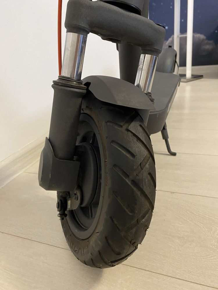 Trotineta xiaomi scooter 5 in stare perfecta