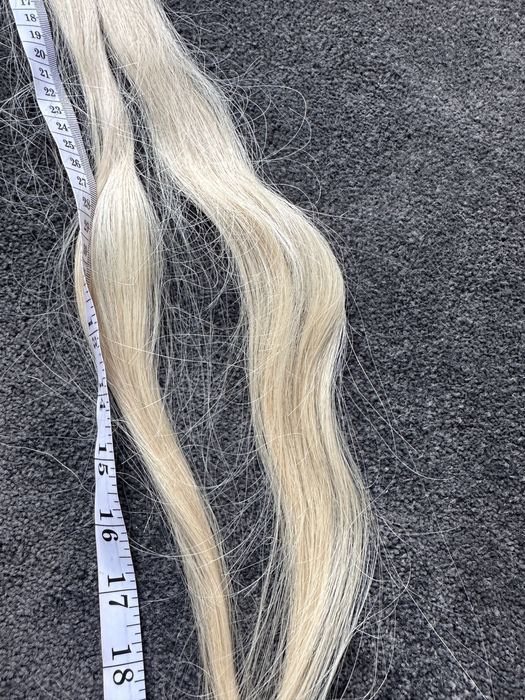 Блонд светло рус цвят кератинови кичури