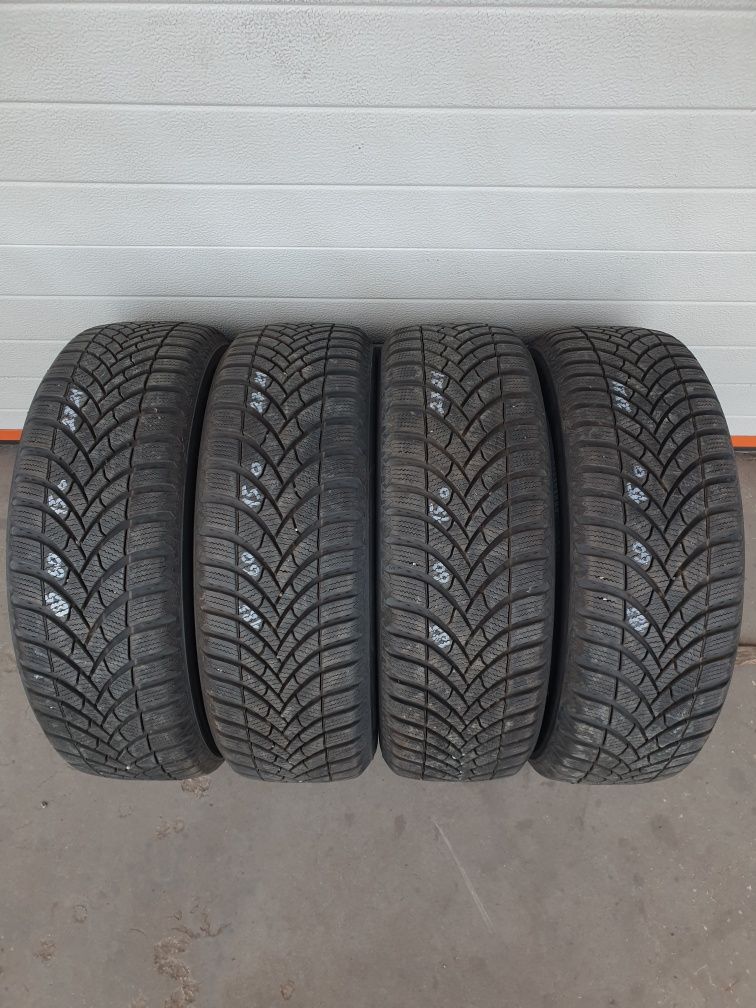 Зимни гуми 4 броя SEMPERIT SpeedGrip5 185 60 R15 дот 2721