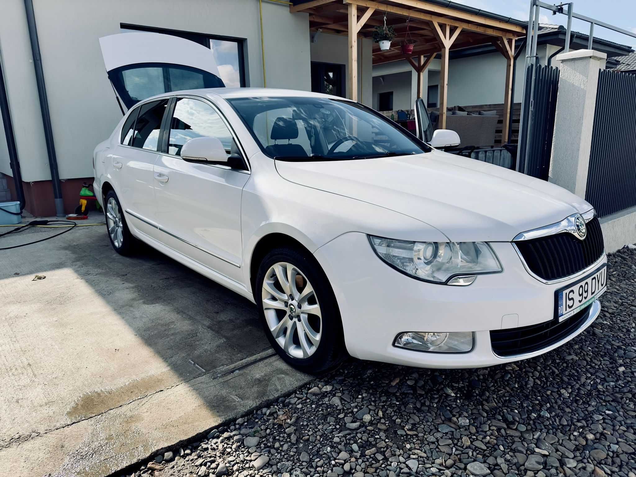 Skoda Superb 2012 170 CP