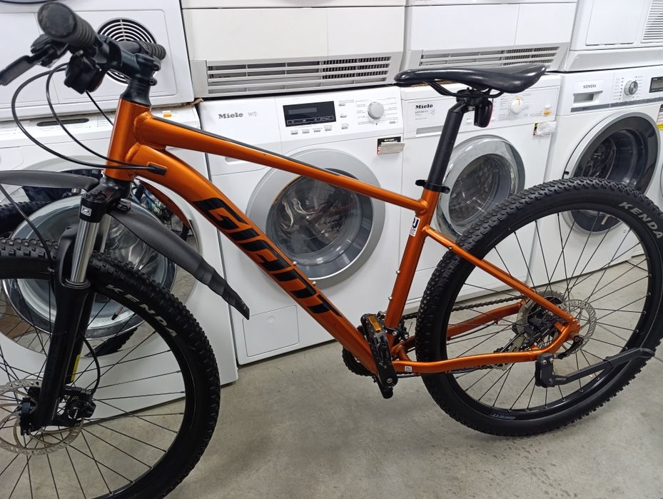 Планински велосипед GIANT TALON