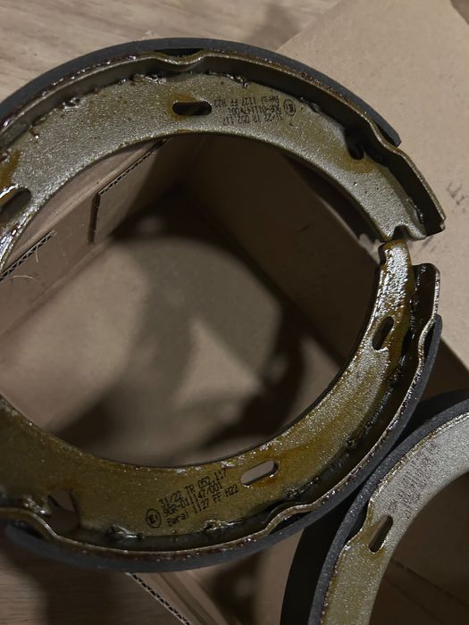 Барабанни накладки Metelli 53-0233 Ø164×20 mm, Mercedes W168/W124 НОВИ