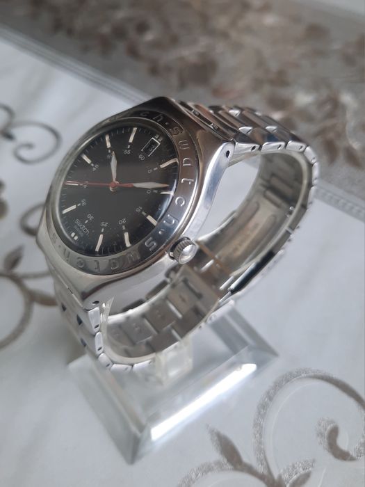 Продам часы Swatch