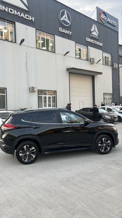 Tracker 2 Premier