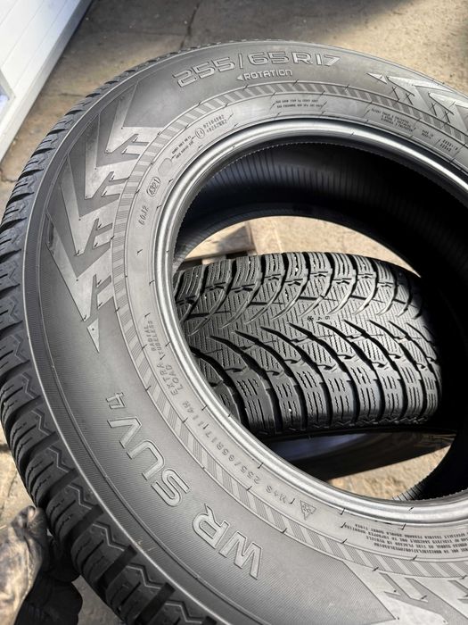 2x Anvelope Iarna 255/65 R17 - Nokian WR Suv 4