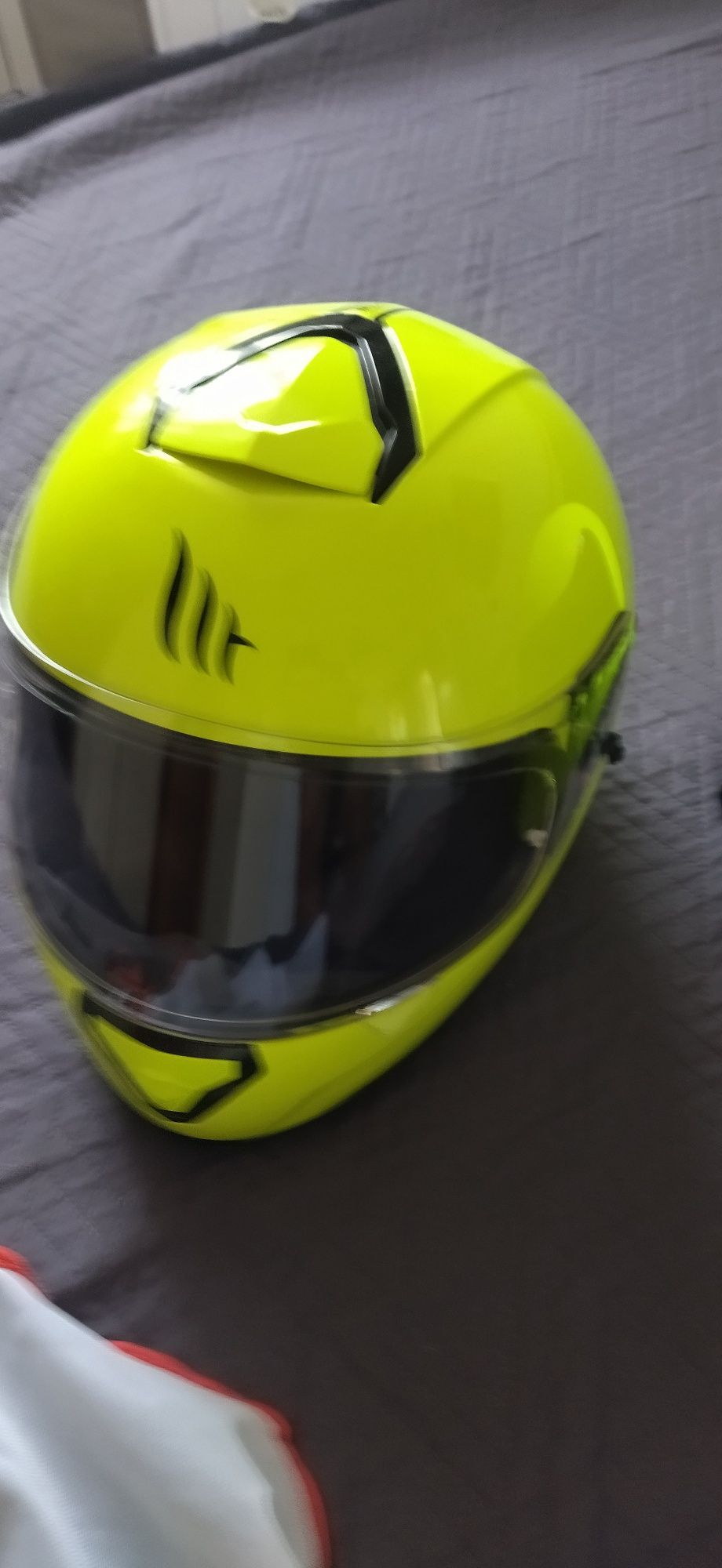 Каски за мотор  MT Helmets thunder 3 нови