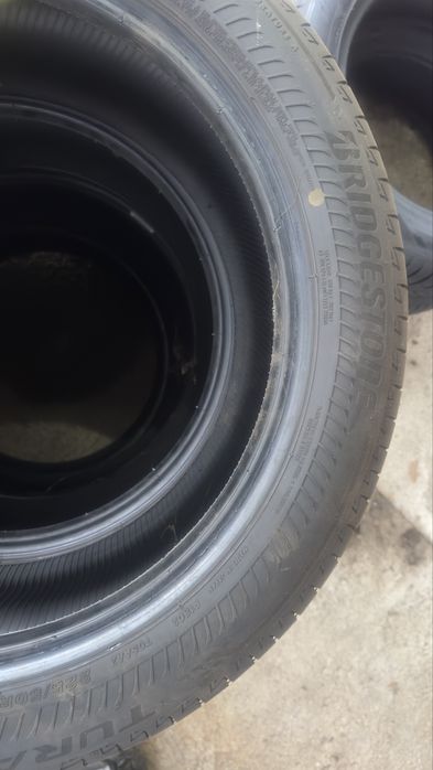 Bridgestone Turanza 225 50 18