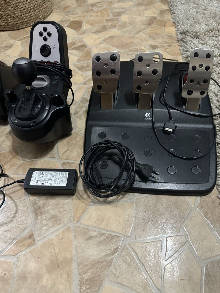 Продам Logitech G25