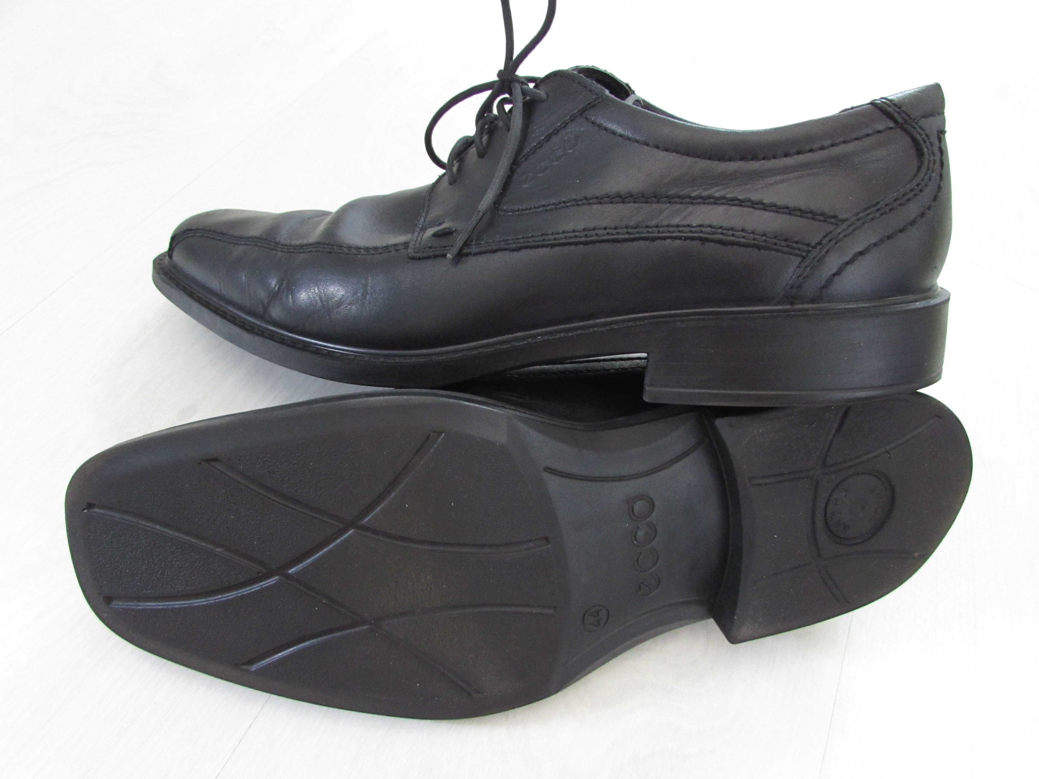 Естествена кожа - обувки Ecco