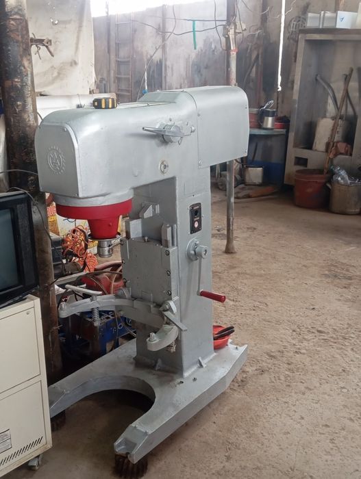 Shu narsalarni hammasi sotiladi teli da gaplashamiz narxini telda