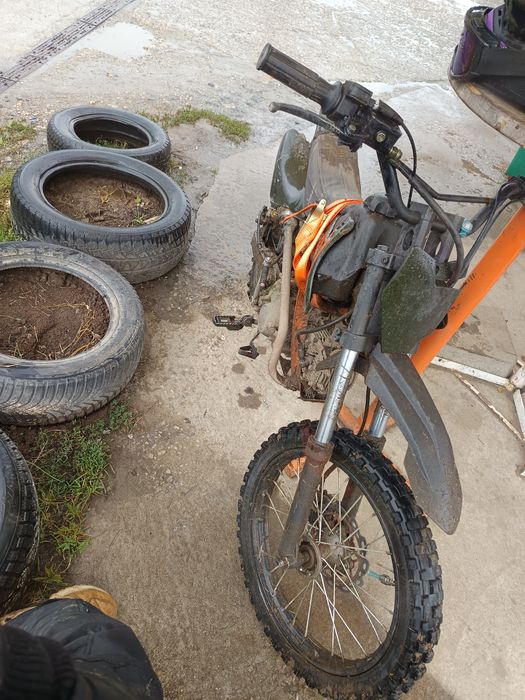 Vând cross 125cc