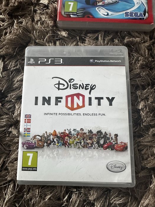 Consola PS 3 plus 7 cd uri