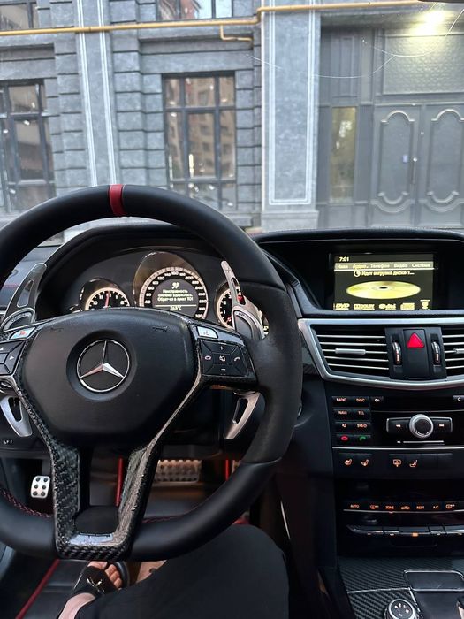 Mersdes bens 212 6.3 AMG Orginal 2011 yil 189 probek venkodli orginal