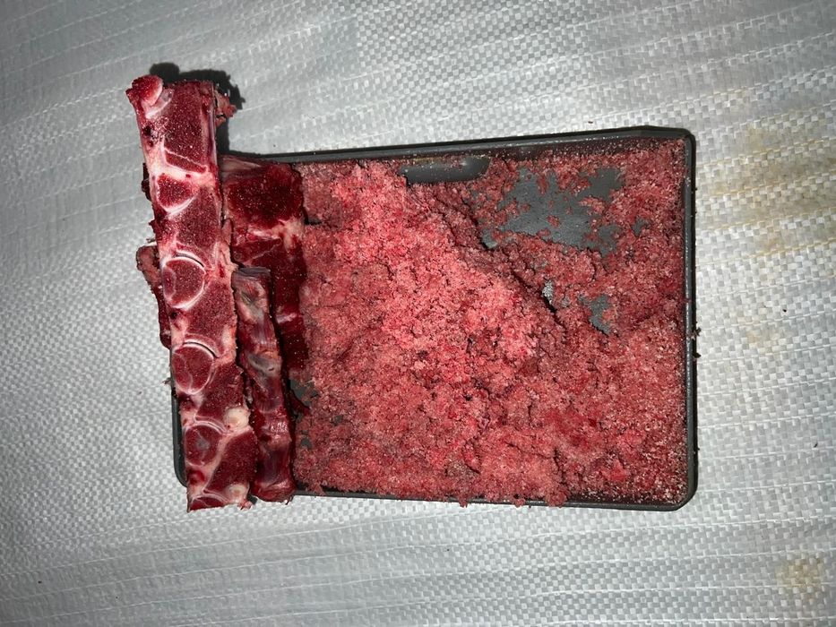 Отходы Мясо и кости для собак и кошек