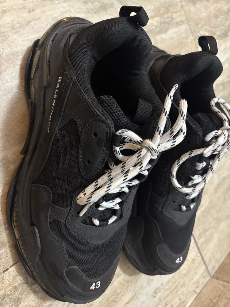 Balenciaga Triple S - 43