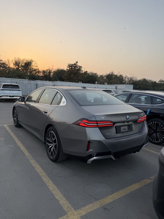 Bmw i5 M sport 35l