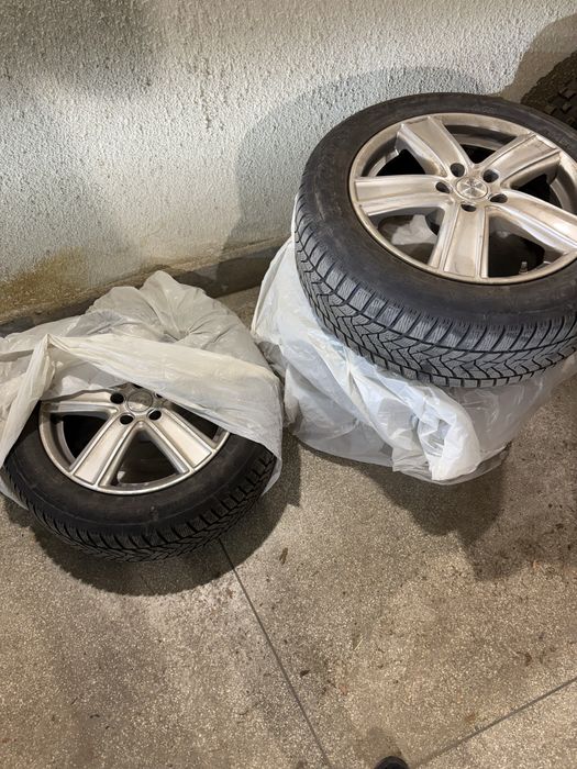 джанти Dezent със зимни гуми 4 броя и датчици 225/55/17