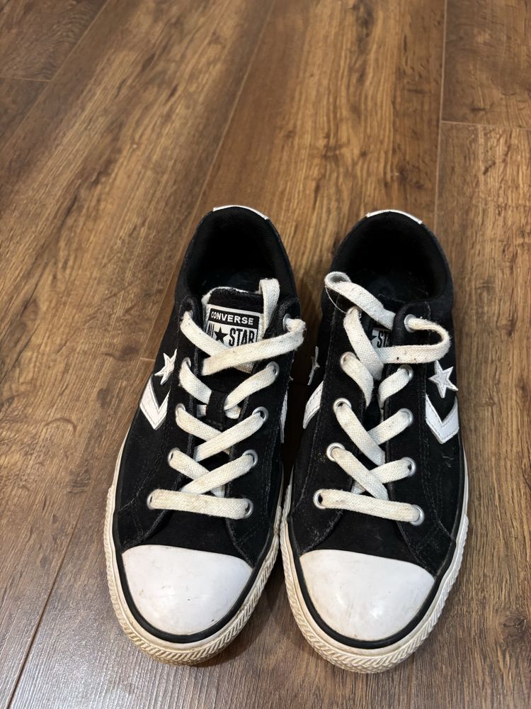 Tenesi Converse