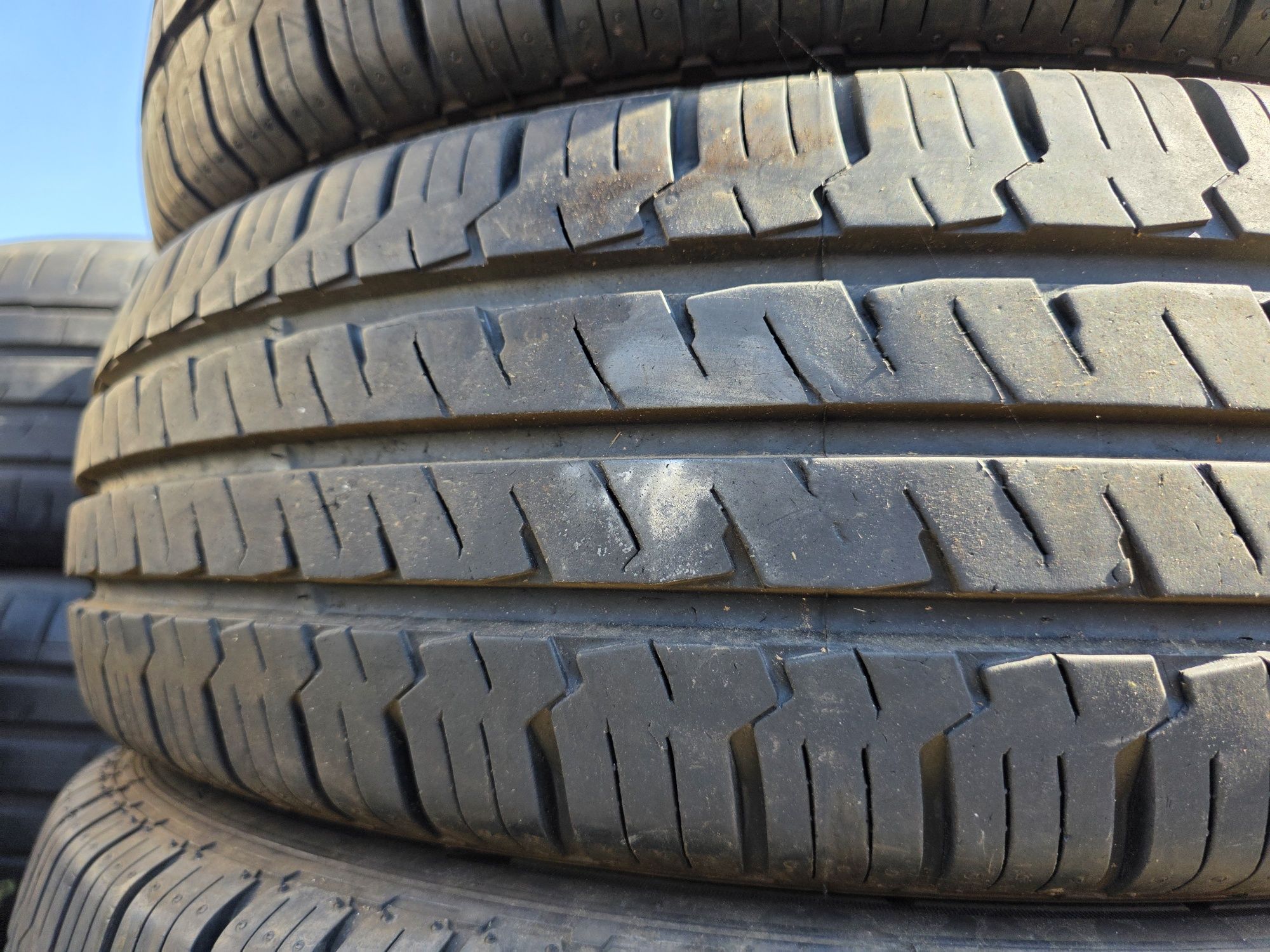 6бр Летни гуми за Бус 205 75 16С - Hankook