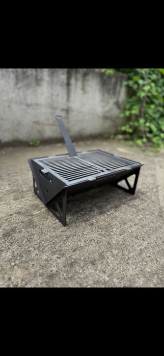 Скара на дървен въглища !