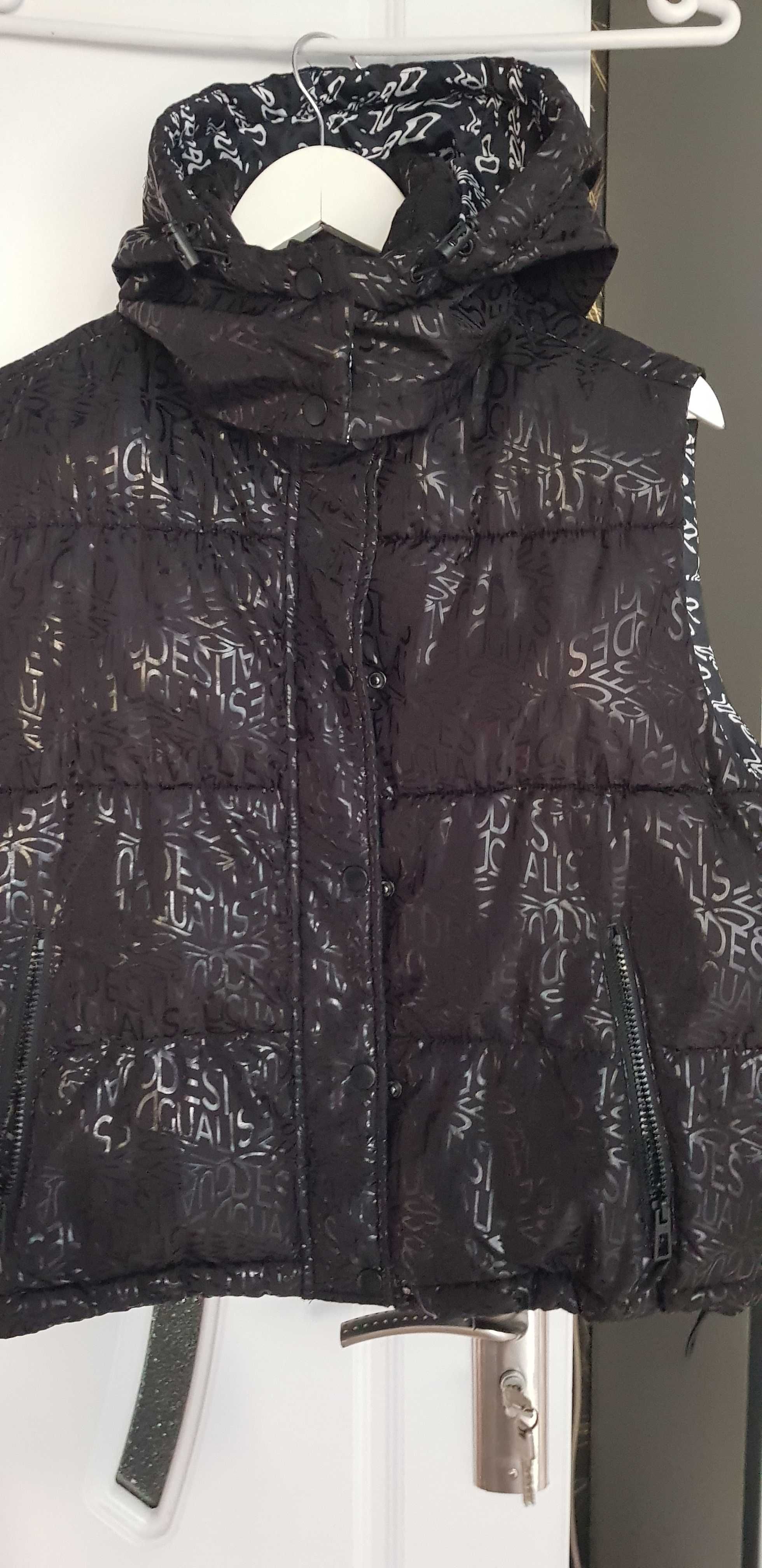 Продавам грейка на марката Desigual, размер XL