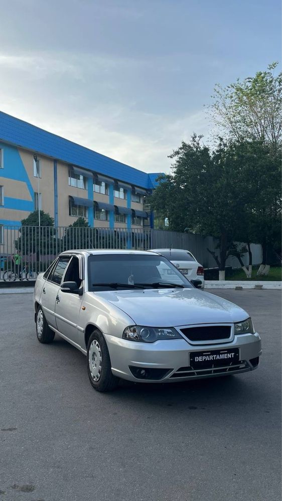 Продам Нексия  2