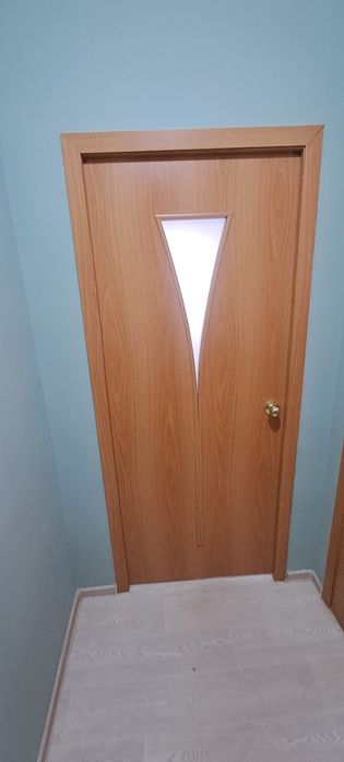 Есік сатылады,линолеум сатылады
